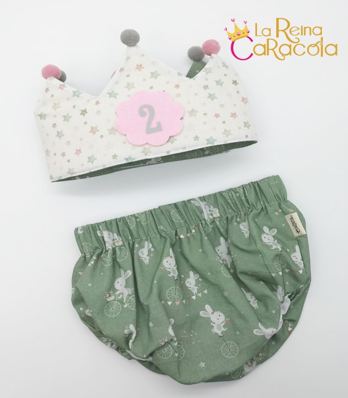Conjunto  Conejos en bici corona y cubrepañal