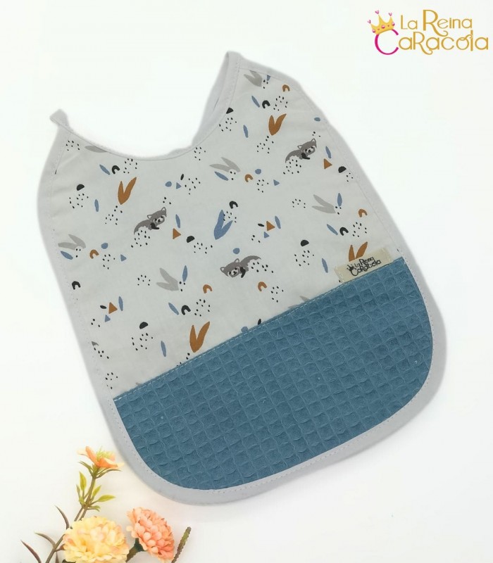 babero-mapaches-baoba-la-reina-caracola
