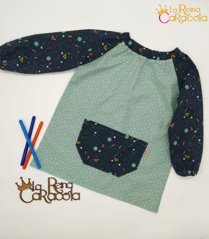 Babi escolar sin botones