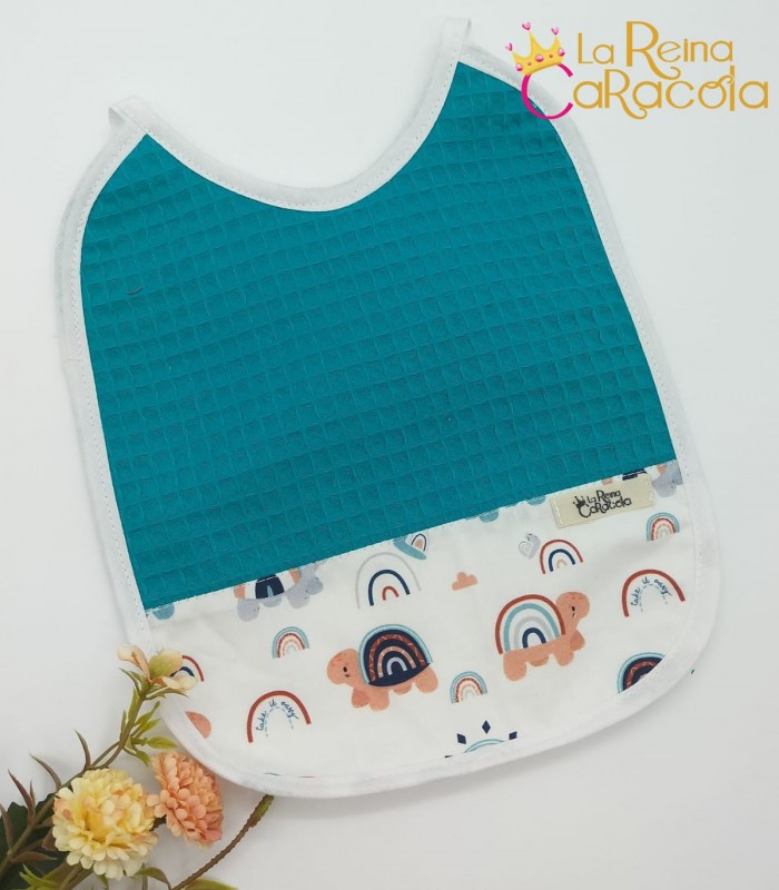 babero-verde-tortugas-la-reina-caracola