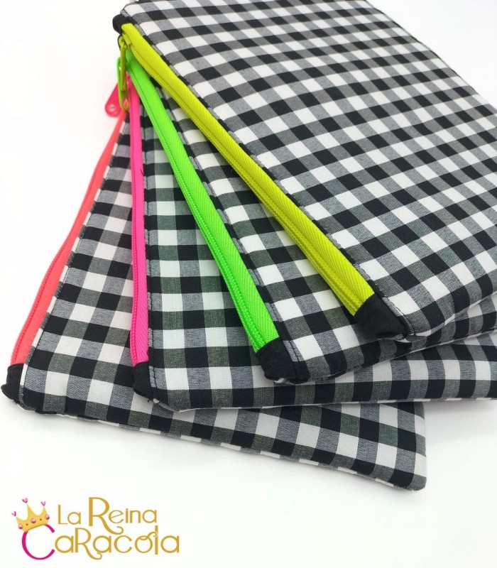 neceseres-vichi-y-fluor-la-reina-caracola