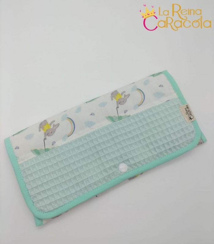 porta-documentos-conejos-la-reina-caracola