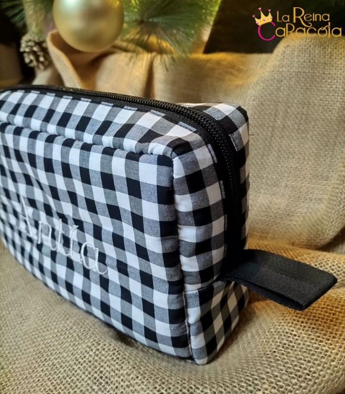 neceser-negro-cuadros-la-reina-caracola